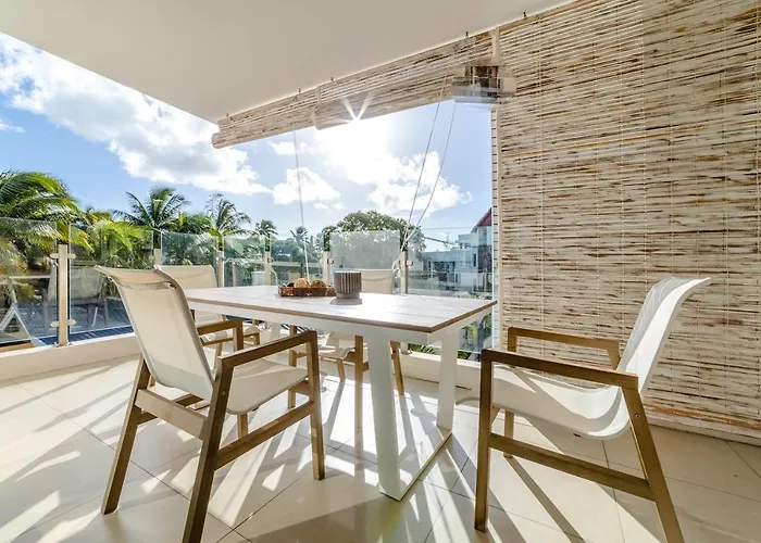 Beachcove No 6