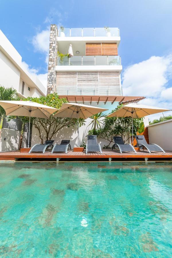 Beachcove No 6 *