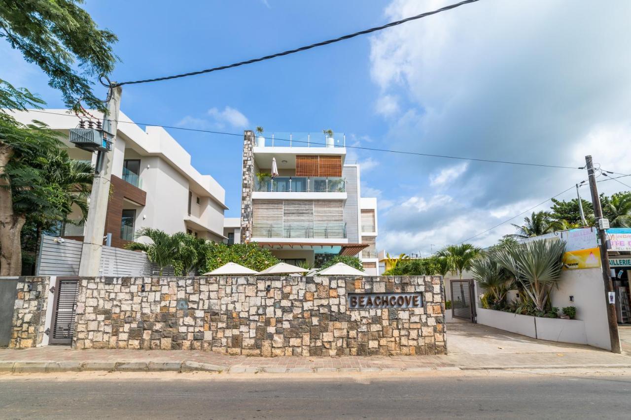 Beachcove No 6 *