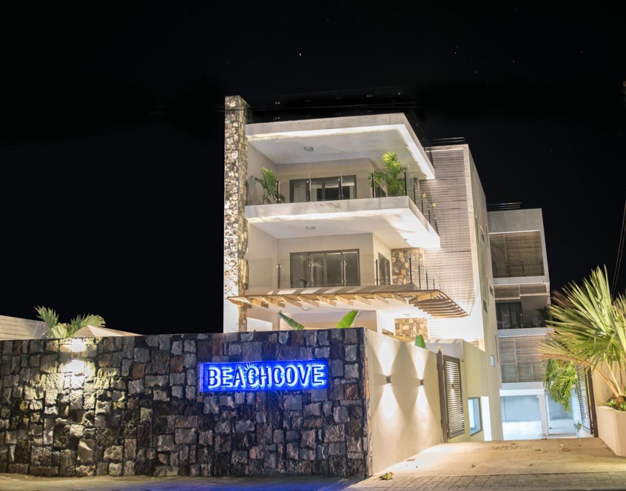 Beachcove No 6 * Grand Baie